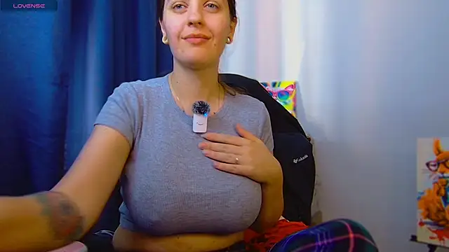 Snapshot of Ann_mikela chatting on 18, 5, 2026 Ann mikela online show from 18, 5, 2026