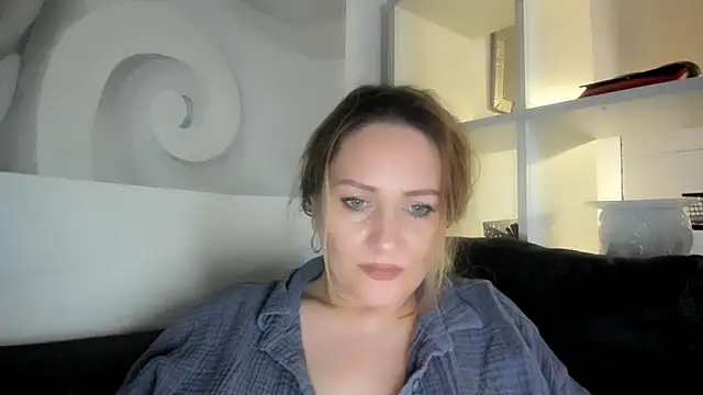 88  callmemadam  88 online show from 19, 1, 2026