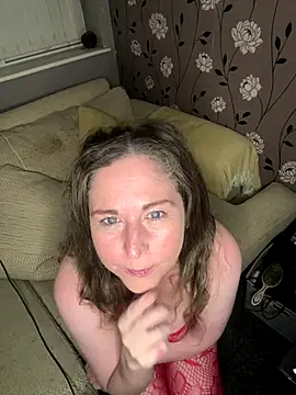 Snapshot of foxy-Chantelle chatting on 18, 10, 2025 foxy-Chantelle online show from 18, 10, 2025