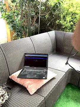 Snapshot of ElectraPink_ chatting on 20, 10, 2025 ElectraPink online show from 20, 10, 2025