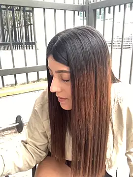 ElectraPink  online show from 4, 12, 2025