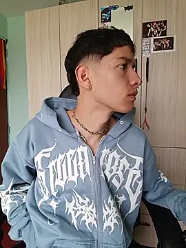 heyy noah11 online show from 19, 7, 2026
