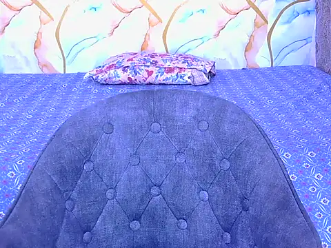 hii tanisha online show from 2, 4, 2026