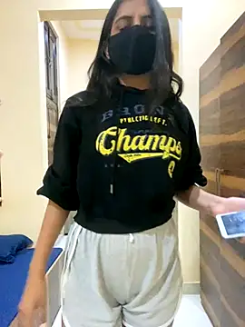 deepikaa aroraa online show from 22, 11, 2025