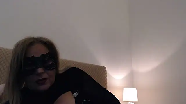 Monellaxx online show from 2, 3, 2026