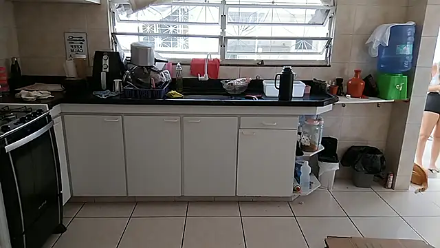 CllarinhaCortes online show from 19, 2, 2026