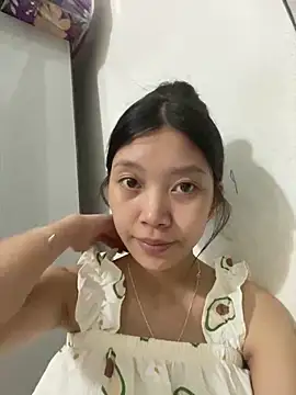 linh-lan1 online show from 15, 6, 2026