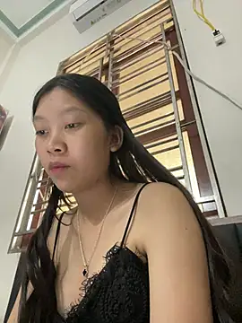 linh-lan1 online show from 8, 7, 2026