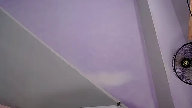 Snapshot of VioletGil_Party_ chatting on 5, 1, 2026 VioletGil Party online show from 5, 1, 2026