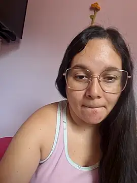 karollvega888 online show from 21, 10, 2025