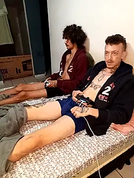 RuivoDotado24cm online show from 5, 12, 2025