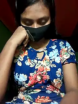 Snapshot of Night_Queen20 chatting on 23, 10, 2025 Night Queen20 online show from 23, 10, 2025