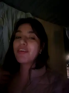 Snapshot of 1evelinewood chatting on 1, 2, 2026 1evelinewood online show from 1, 2, 2026