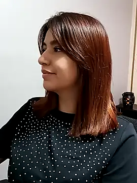 Snapshot of 1evelinewood chatting on 17, 2, 2026 1evelinewood online show from 17, 2, 2026