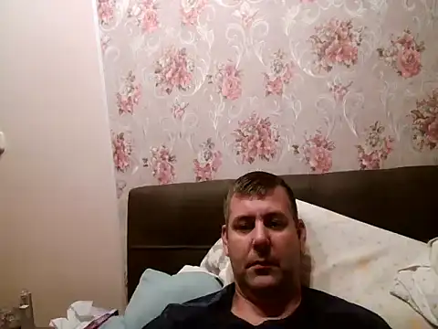 Snapshot of tibci12789 chatting on 4, 12, 2025 tibci12789 online show from 4, 12, 2025