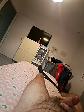 Snapshot of nico33000a chatting on 14, 11, 2025 nico33000a online show from 14, 11, 2025