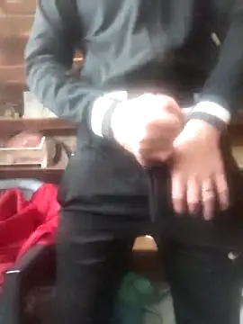 szabi1995 online show from 4, 12, 2025