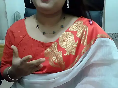 SexyRani2000 online show from 24, 6, 2026