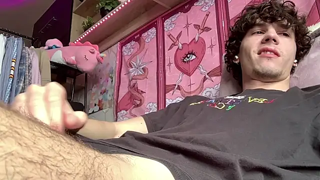 Snapshot of Jeremy1Scott chatting on 30, 4, 2026 Jeremy1Scott online show from 30, 4, 2026