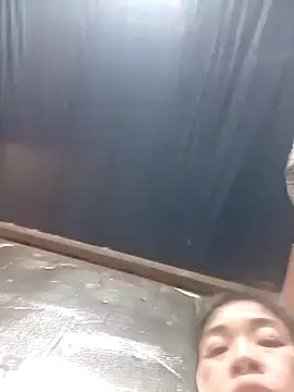 YiyinLy online show from 1, 2, 2026