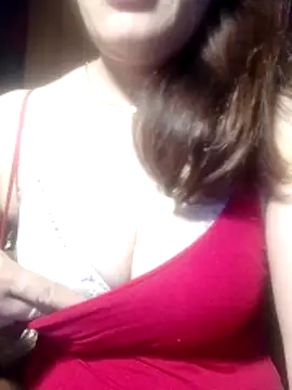 YiyinLy online show from 31, 3, 2026