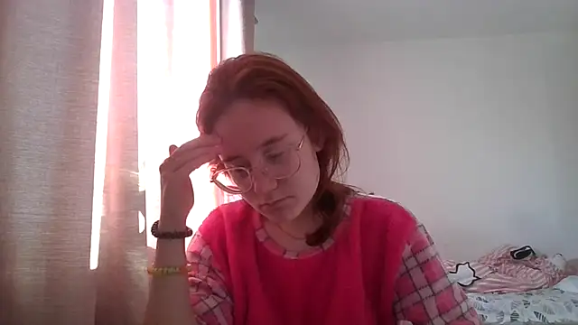 LuckySLove online show from 8, 4, 2026
