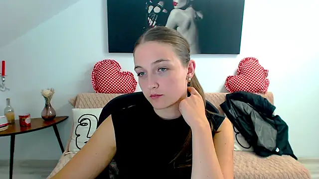 AnneWilsonn online show from 21, 7, 2026
