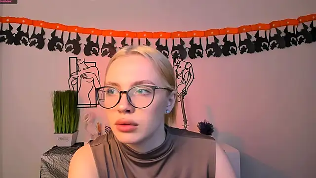 Snapshot of sendi_cais chatting on 3, 11, 2025 sendi cais online show from 3, 11, 2025