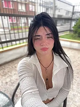 PamelaJonsom  online show from 20, 2, 2026