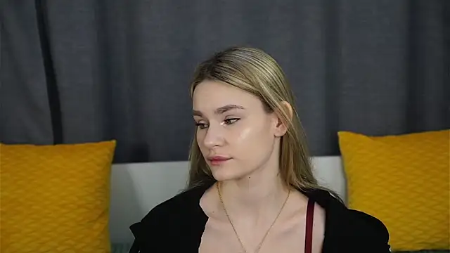 NaomiSweetheart online show from 20, 10, 2025