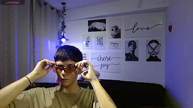 AmethystShadow17 online show from 9, 3, 2026