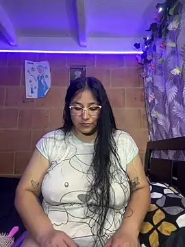 Snapshot of kassandra_luxury chatting on 27, 10, 2025 kassandra luxury online show from 27, 10, 2025