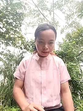 Nguyet2k4 online show from 5, 11, 2025