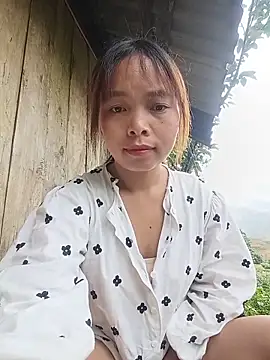 Snapshot of Nguyet2k4 chatting on 5, 6, 2026 Nguyet2k4 online show from 5, 6, 2026