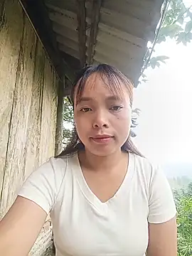 Snapshot of Nguyet2k4 chatting on 19, 6, 2026 Nguyet2k4 online show from 19, 6, 2026