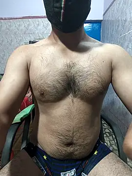 Snapshot of imyoungboymay chatting on 17, 10, 2025 imyoungboymay online show from 17, 10, 2025