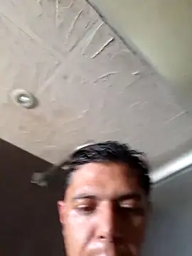 Alekandro 170595 online show from 14, 2, 2026