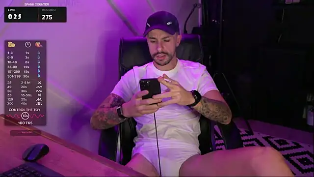 monsieurguitsxxx online show from 4, 2, 2026