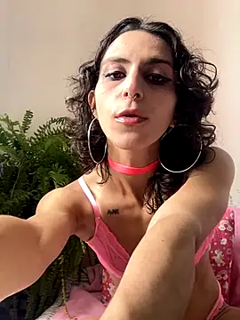 yvessblue online show from 25, 11, 2025