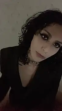 yvessblue online show from 30, 11, 2025