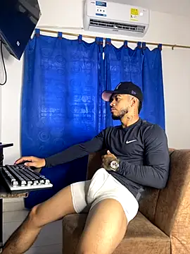 Kylian Alessandro online show from 16, 11, 2025