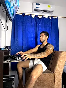 Kylian Alessandro online show from 20, 12, 2025