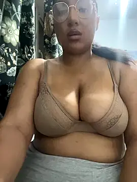 CocoRaexx online show from 26, 10, 2025