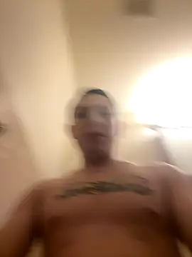 Snapshot of Feloh95 chatting on 5, 11, 2025 Feloh95 online show from 5, 11, 2025