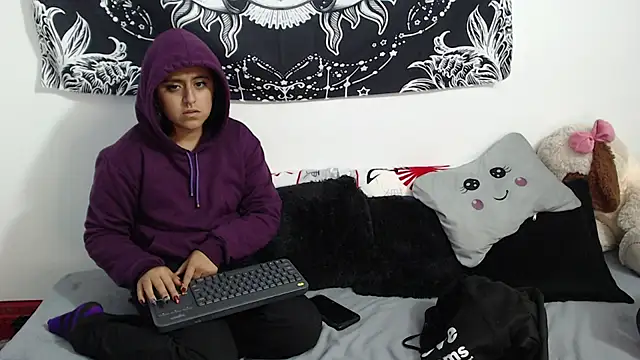 abby n emily online show from 8, 11, 2025