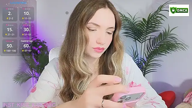 Snapshot of cute_cake chatting on 4, 3, 2026 cute cake online show from 4, 3, 2026