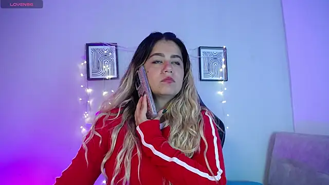 Sweet Bella Valery online show from 31, 3, 2026