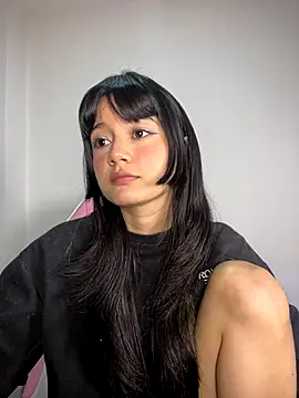 Snapshot of AnaisXoXo chatting on 15, 12, 2025 AnaisXoXo online show from 15, 12, 2025