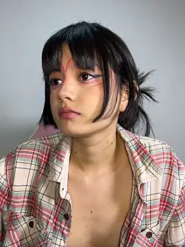 Snapshot of AnaisXoXo chatting on 19, 12, 2025 AnaisXoXo online show from 19, 12, 2025