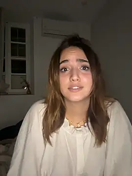 Snapshot of eva_dsstt chatting on 15, 11, 2025 eva dsstt online show from 15, 11, 2025